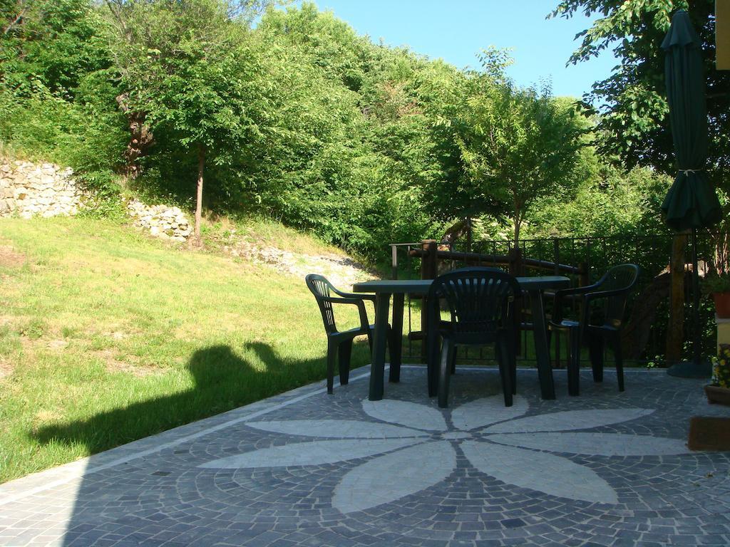 Residence Villa Valsi Santo Stefano Di Sessanio Habitación foto