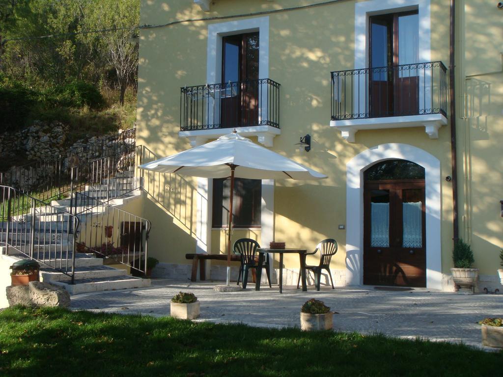 Residence Villa Valsi Santo Stefano Di Sessanio Exterior foto